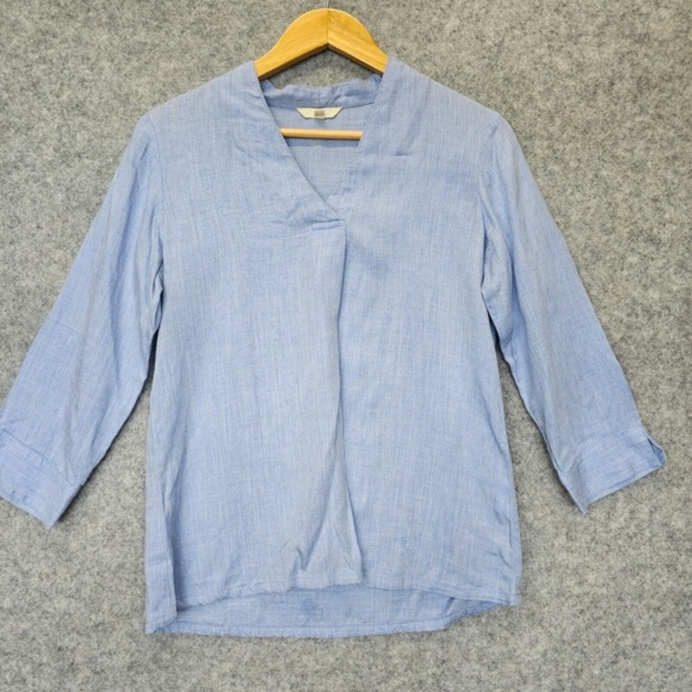 Womens Blue‎ Flowy Blouse Medium Solid V Neck Minimalist Light Vacation AND